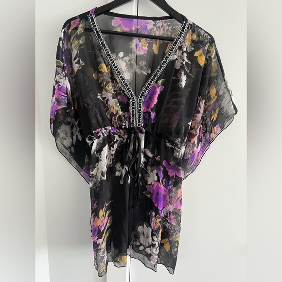 Women’s Swimsuit Cover-Up - Picture 1 of 2